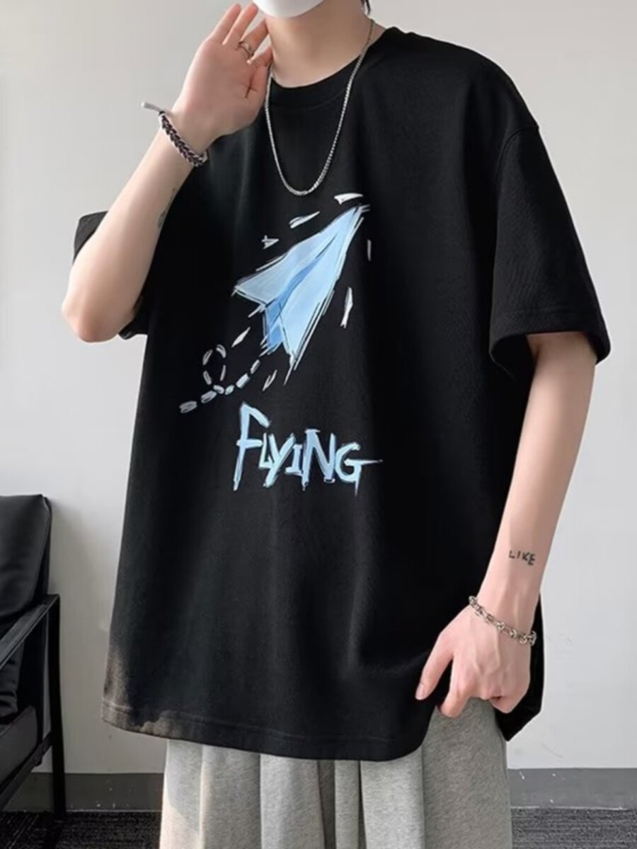 Loose Fit Short Sleeve T-Shirt with Graphic Print
